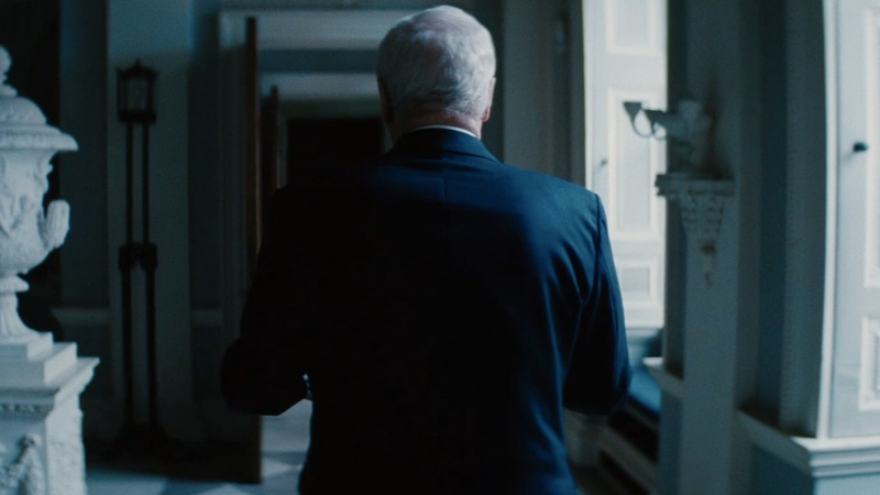 Illustration for article titled Dark Knight Rises trailer screencaps show just how bad it gets for Bruce Wayne